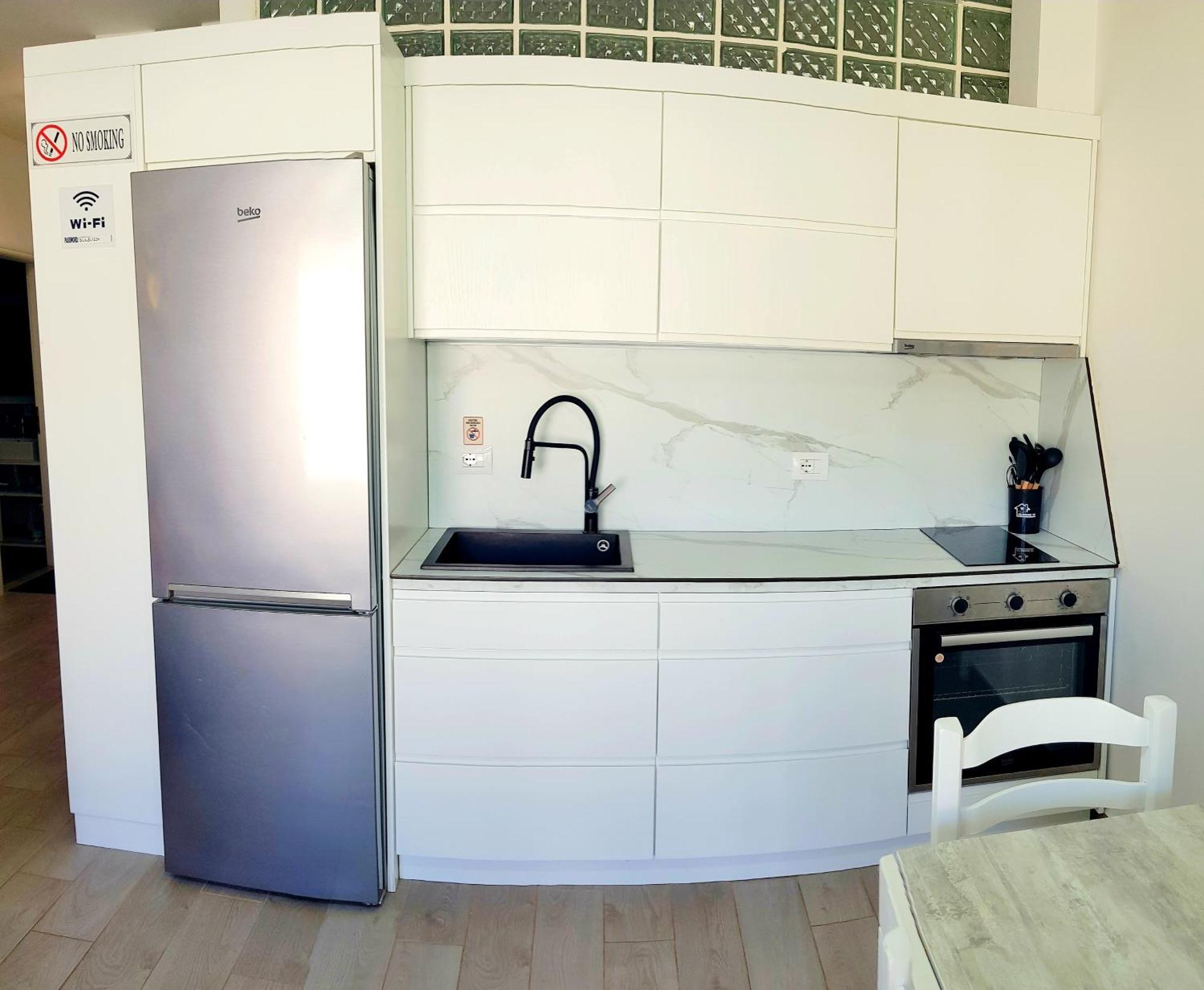 Bindi Apartment Химара Экстерьер фото